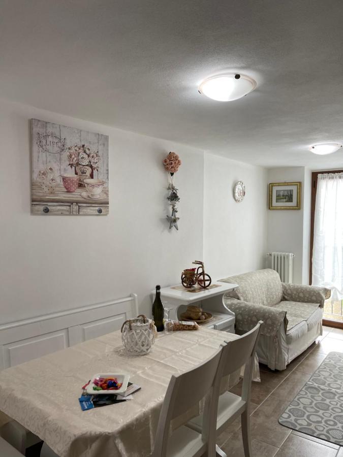 La Casa Di Pucci Nel Borgo Affrescato Di Parlasco Cortenova Екстер'єр фото