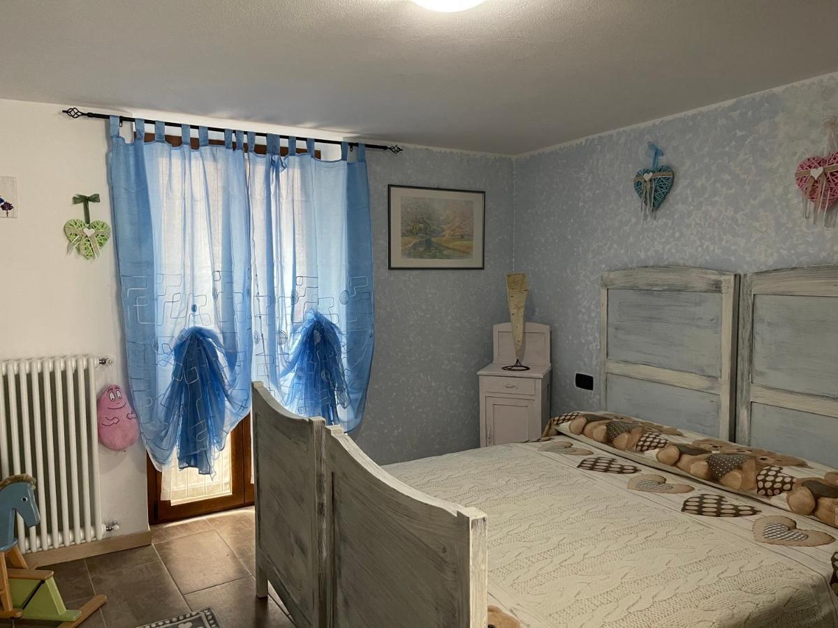 La Casa Di Pucci Nel Borgo Affrescato Di Parlasco Cortenova Екстер'єр фото